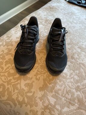 Nike Pegasus Premium Men's Running Shoes — Barely used size 10.5